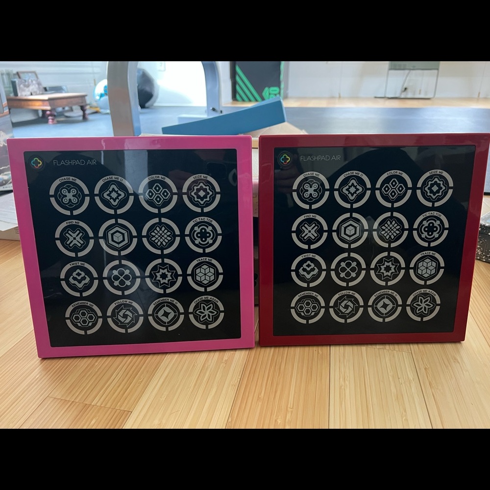 Flash Pad Air touch (selling separately)